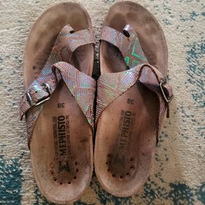 Mephisto sandals 38